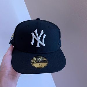 ny yankees pink brim fitted hat